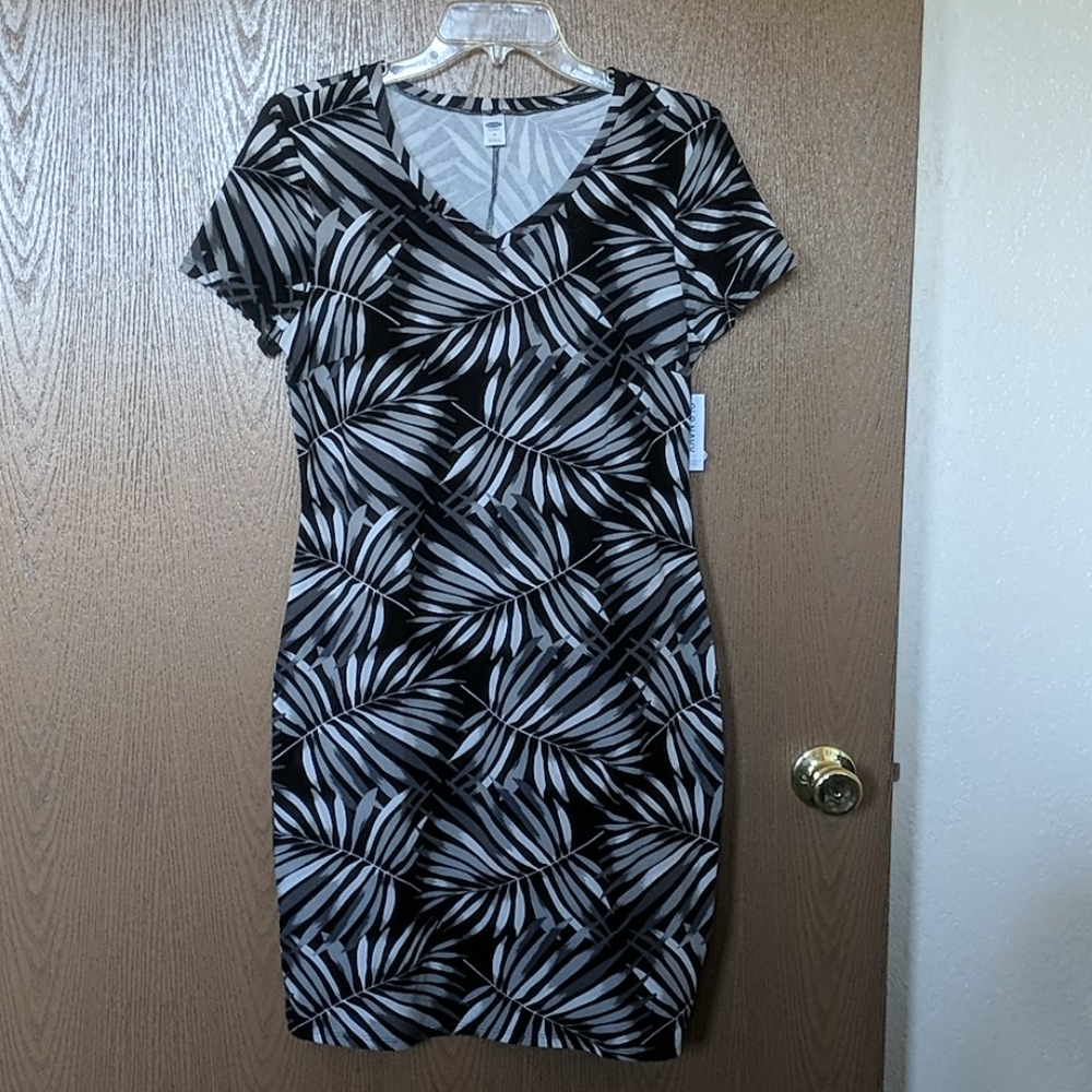 Old Navy Casual Dress